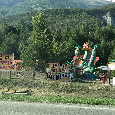 Au Bonheur - Praloup 1600 - Au Coeur De La Station Et Au Pied Des Pistes - La Voile Des Neiges - Parking Commun Prive - Local Lägenhet *